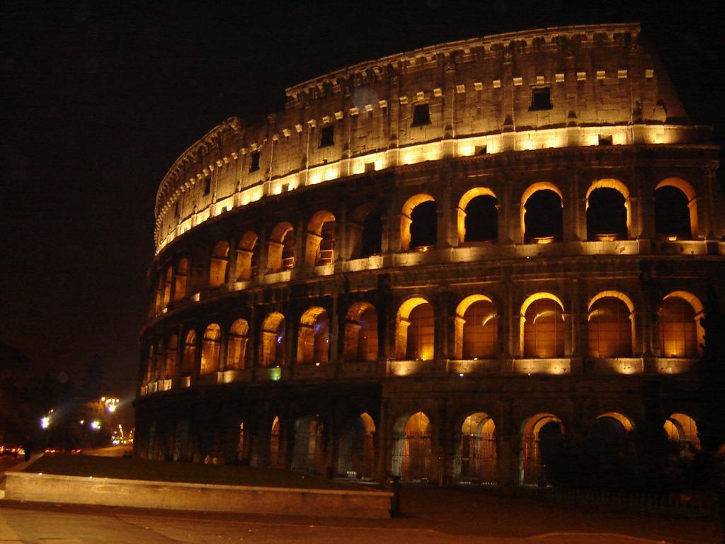 مبيت وإفطار Bella Roma Domus المظهر الخارجي الصورة