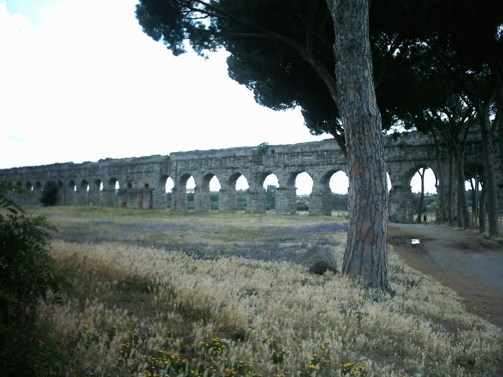 مبيت وإفطار Bella Roma Domus المظهر الخارجي الصورة